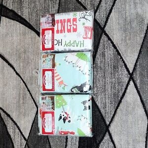 HOLIDAY TIME GRAPHIC VINYL TABLECLOTHS SET-OF-3 ROUND & RECTANGLE BUNDLE